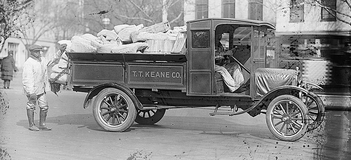 Hofherr delivery truck in the 1920s